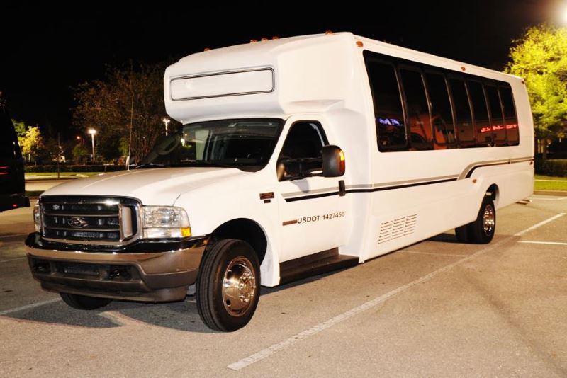 Indianapolis 20 Passenger Party Bus